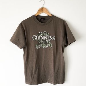 Vintage Guinness® Feelin’ Lucky T-Shirt